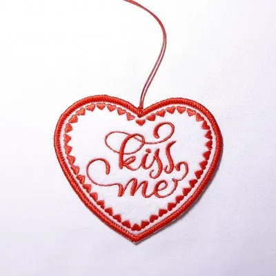 Valentínske srdiečko "Kiss me"
