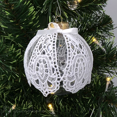 Luxusná vyšívaná vianočná guľa - vzor č. 4